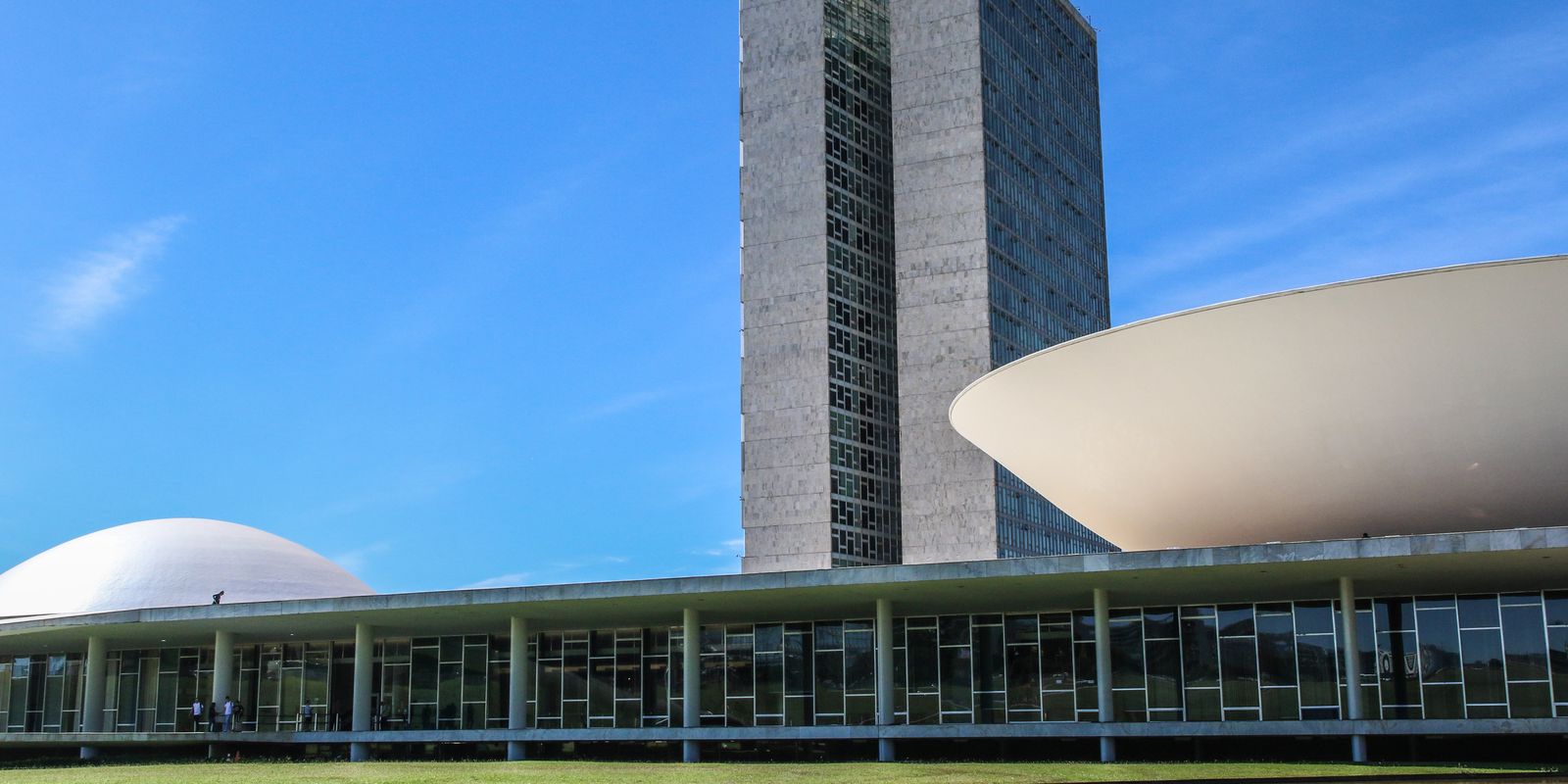 Governo deve enviar projeto para acabar com escala 6×1 após o carnaval