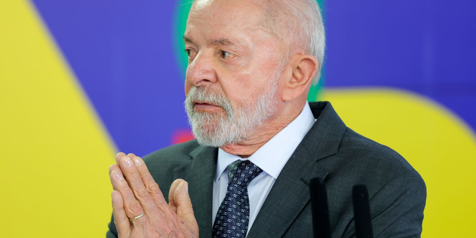 Lula sanciona lei que amplia cotas no serviço público federal