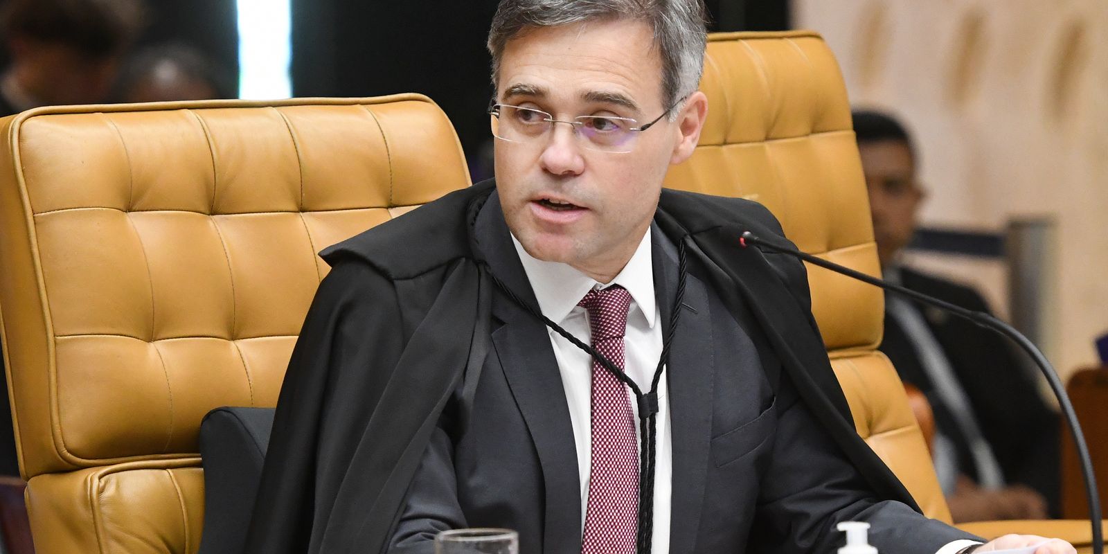 Mendonça diverge em responsabilização das redes por conteúdos ilegais