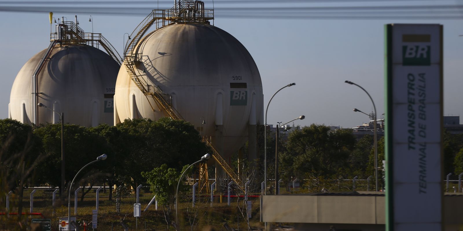 Justiça determina que Transpetro faça concurso público em até 6 meses
