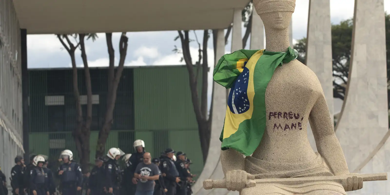 8 de janeiro: Bolsonaro e sete réus serão interrogados na segunda (9)
