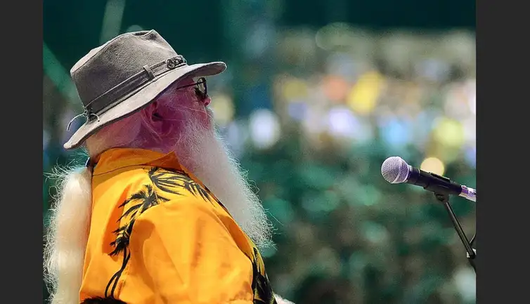 Foto/ Intagram/hermetopascoal São Paulo 13/09/2025 - Com serenidade e amor, comunicamos que Hermeto Pascoal fez sua passagem para o plano espiritual, cercado pela família e por companheiros de música. Foto/ Intagram/hermetopascoal