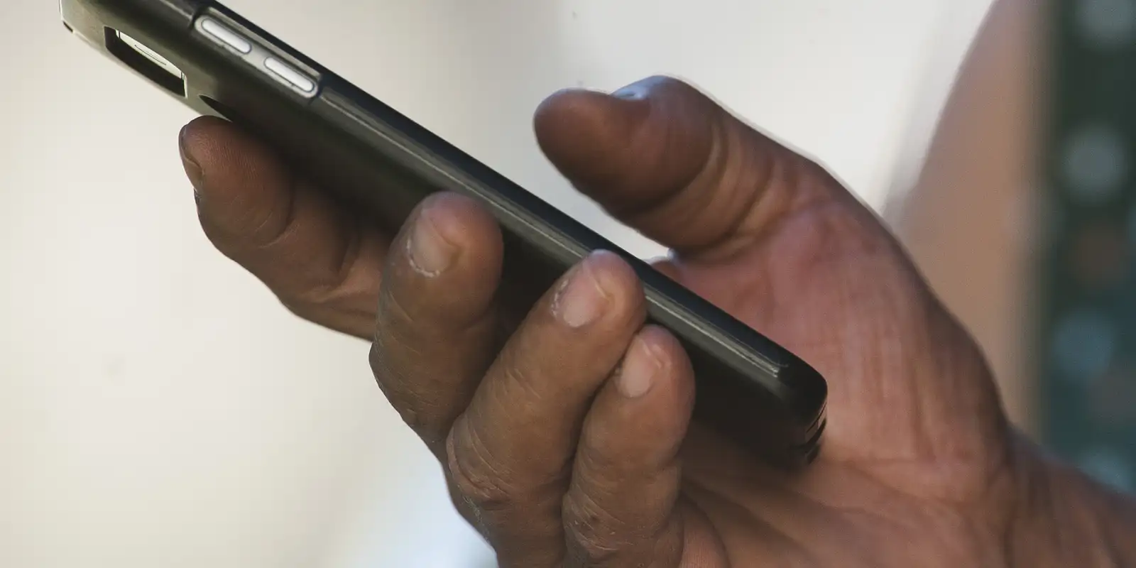 No RJ, Operação Rastreio combate roubo, furto e receptação de celular