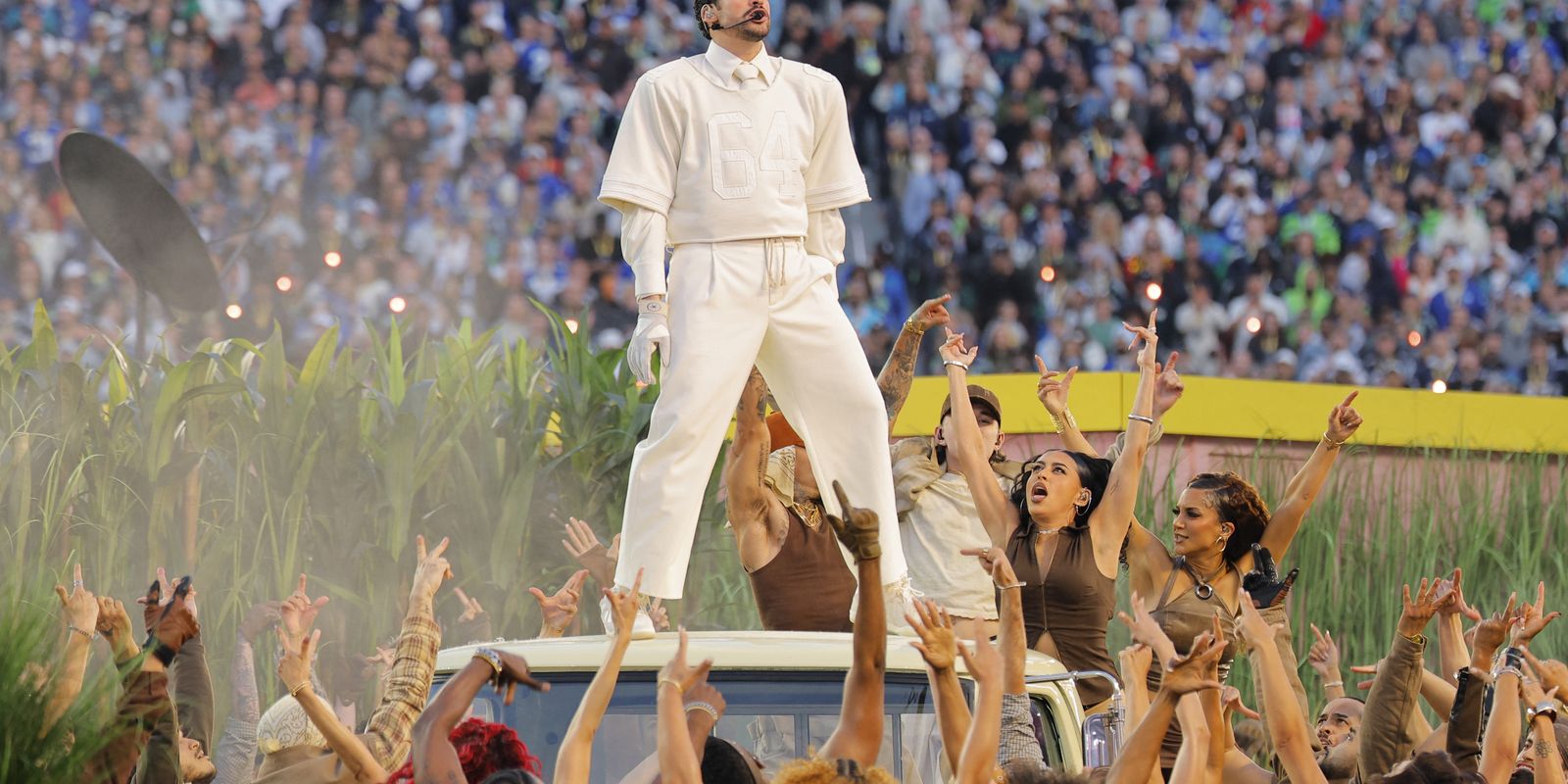 Show de Bad Bunny deixa final do Super Bowl em segundo plano