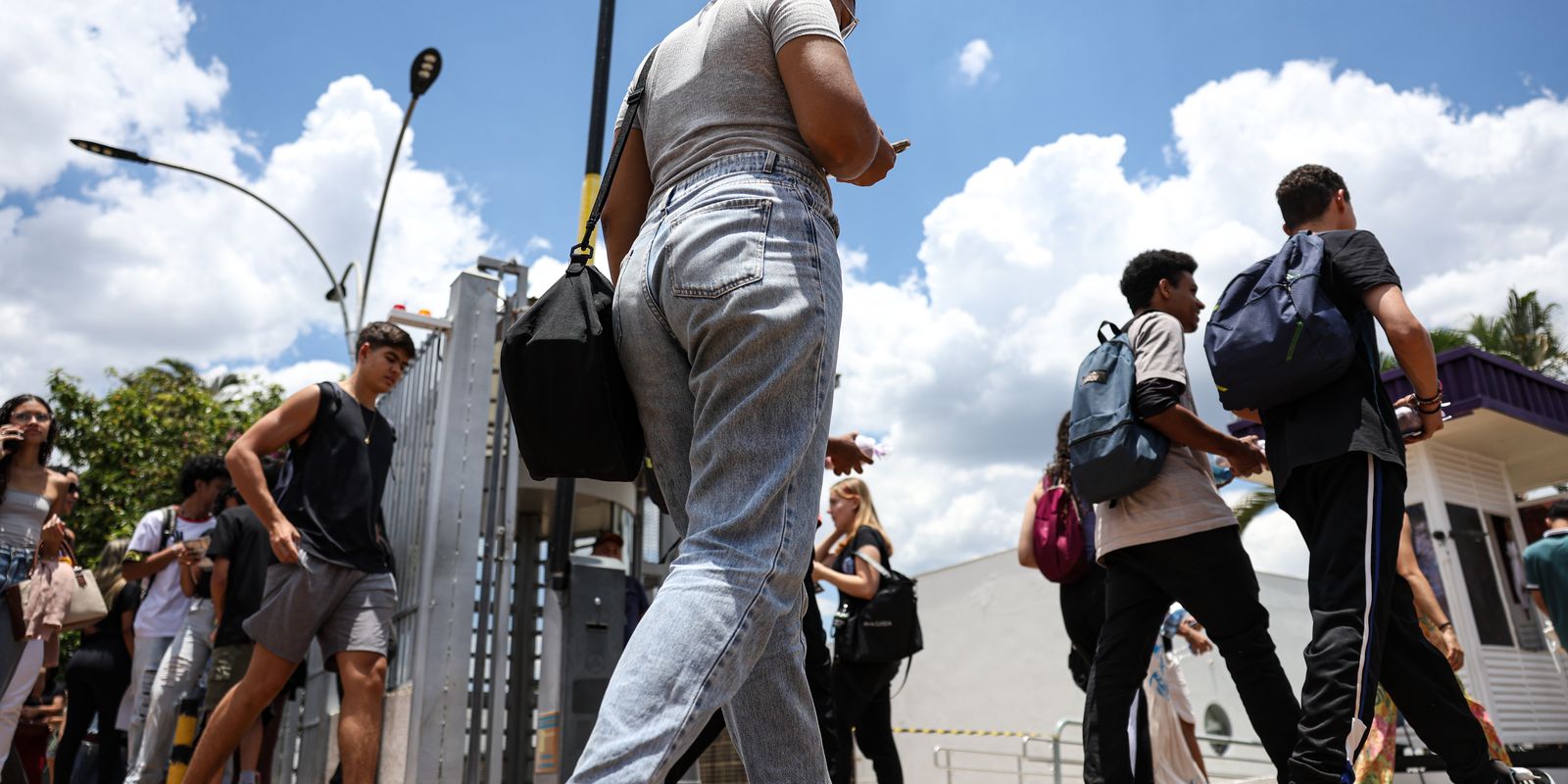 Último dia para estudantes se inscreverem no Fies; são 67 mil vagas