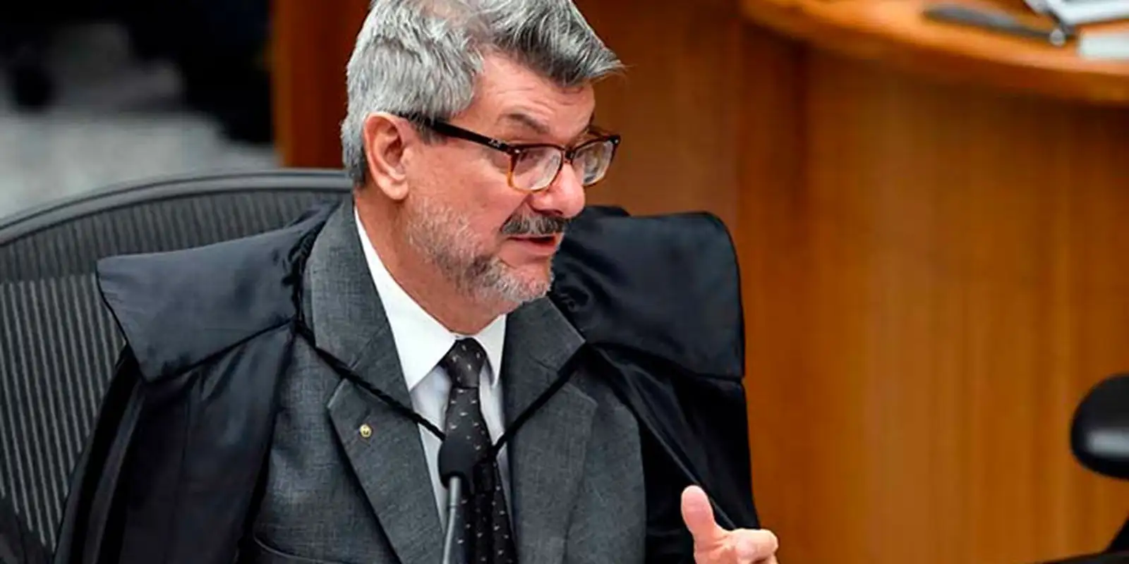 STJ afasta ministro investigado por importunação sexual