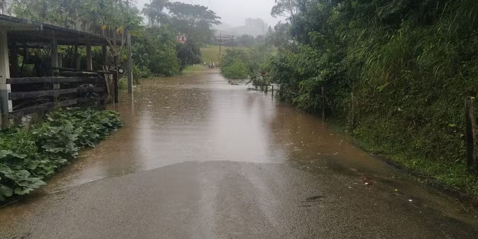 Inmet prevê chuvas intensas até sexta-feira (24) no país