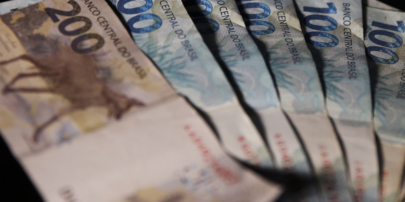 Informática e remédios: reforma tarifária zera impostos de itens; ouça