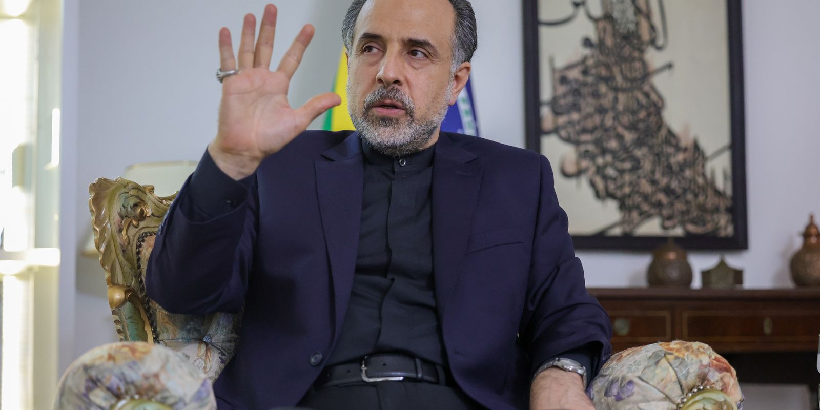 Embaixador do Irã diz que EUA usa diálogo político como “enganação”