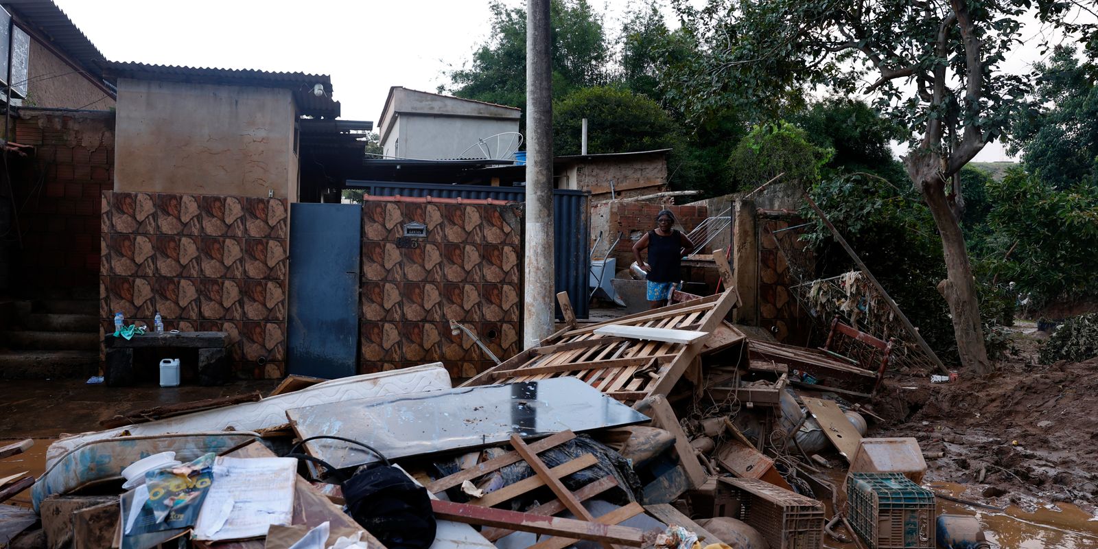 MG: Lula edita MPs em apoio a famílias e empresas atingidas por chuvas