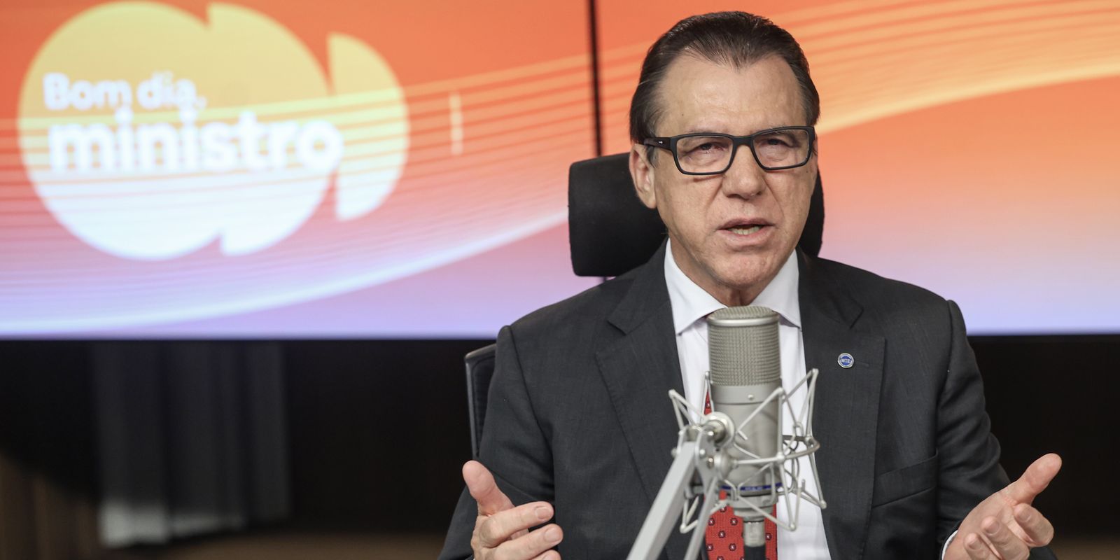Luiz Marinho critica Senado e defende fim da escala 6×1