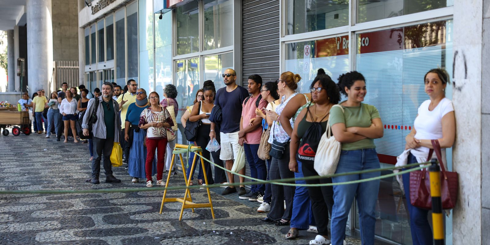 Governo autoriza nomeação de mais de 3 mil aprovados no CNU 2