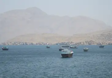 REUTERS/Stringer/ PROIBIDA REPRODUÇÃO. Embarcações no Estreito de Hormuz, Musandam, Omã
8 de maio de 2026
REUTERS/Stringer/ PROIBIDA REPRODUÇÃO.