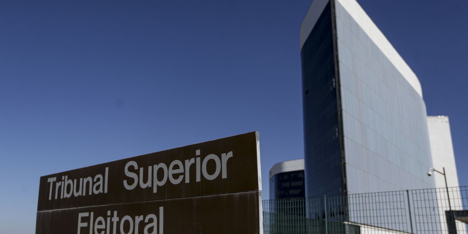 Eleitores já podem contribuir com financiamento coletivo de campanhas