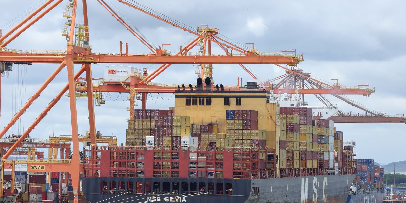 Modalidade amplia crédito para pequenas e médias empresas exportadoras