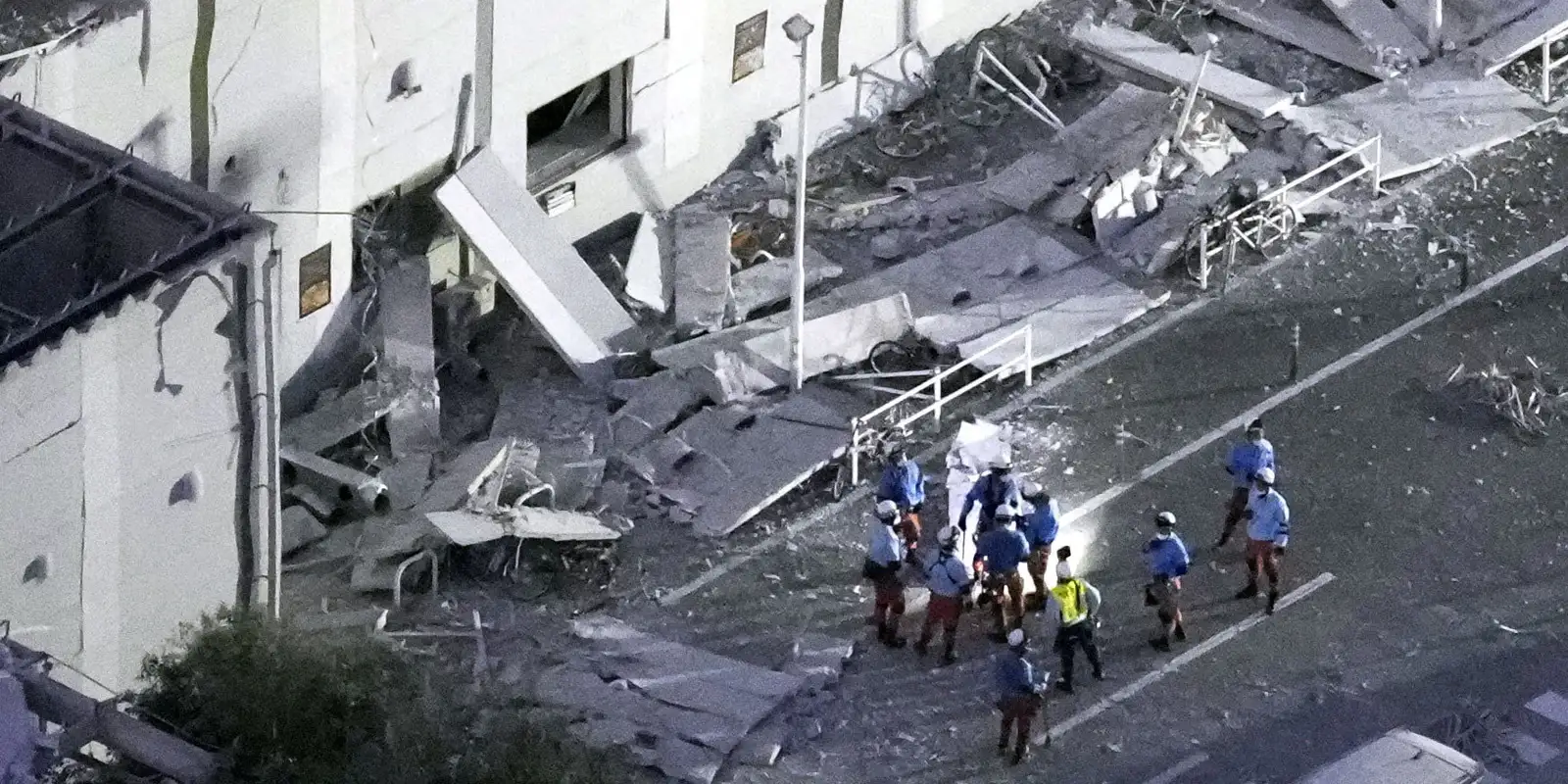 Terremoto atinge Japão e 300 mil são deslocados de áreas de risco