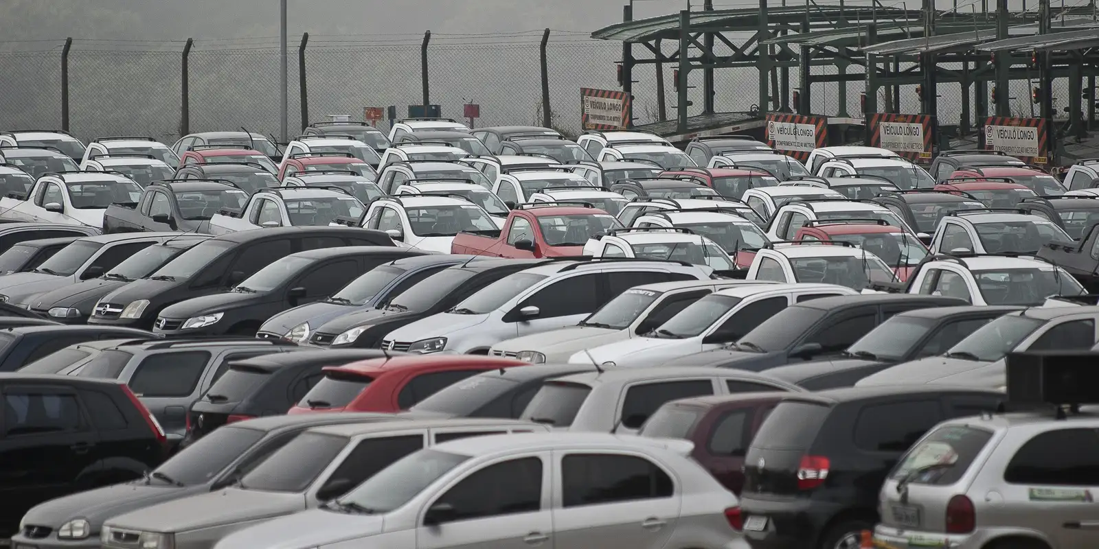 Indústria produz 1,37 milhão de veículos no primeiro semestre