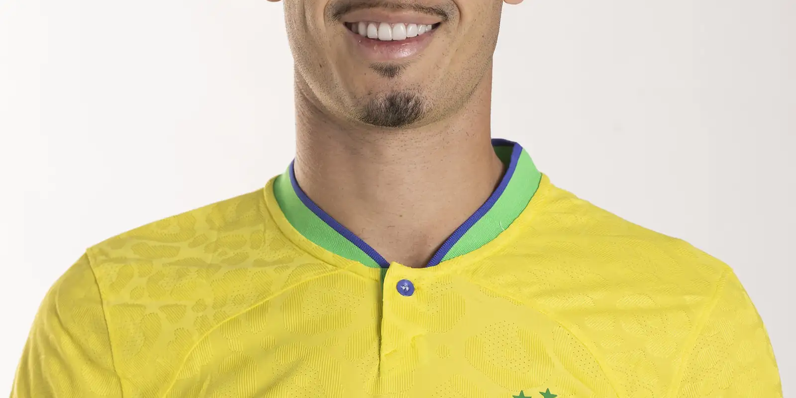 Por mais ofensiva, Brasil deve entrar em campo com Gabriel Martinelli