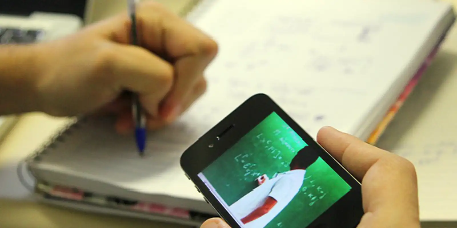 Plataforma gratuita oferece cursos online de capacitação profissional