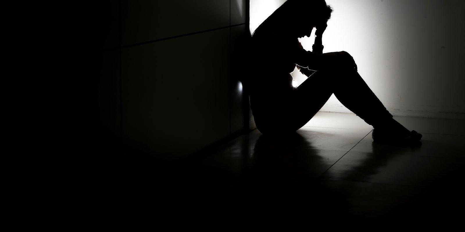 Pesquisa alerta que 30% dos estudantes relatam tristeza frequente