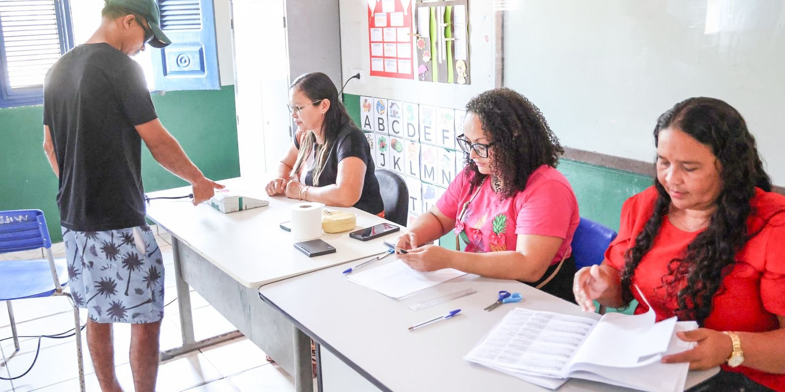 Número de voluntários para trabalhar como mesários no Rio cresce 38%