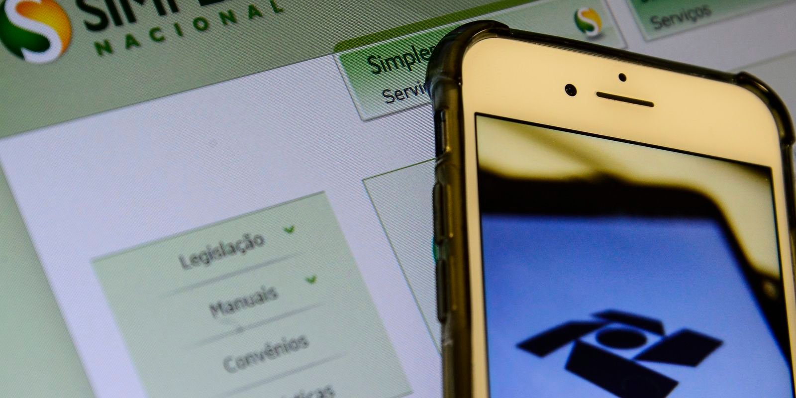 Micro e pequenas empresas devem decidir forma de recolher tributos