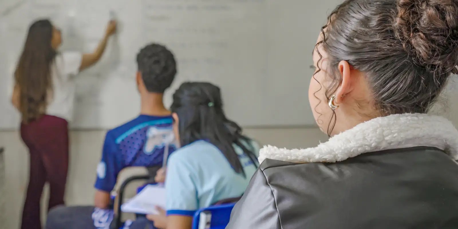 Escolas particulares sem locais de votação terão aulas normais no DF