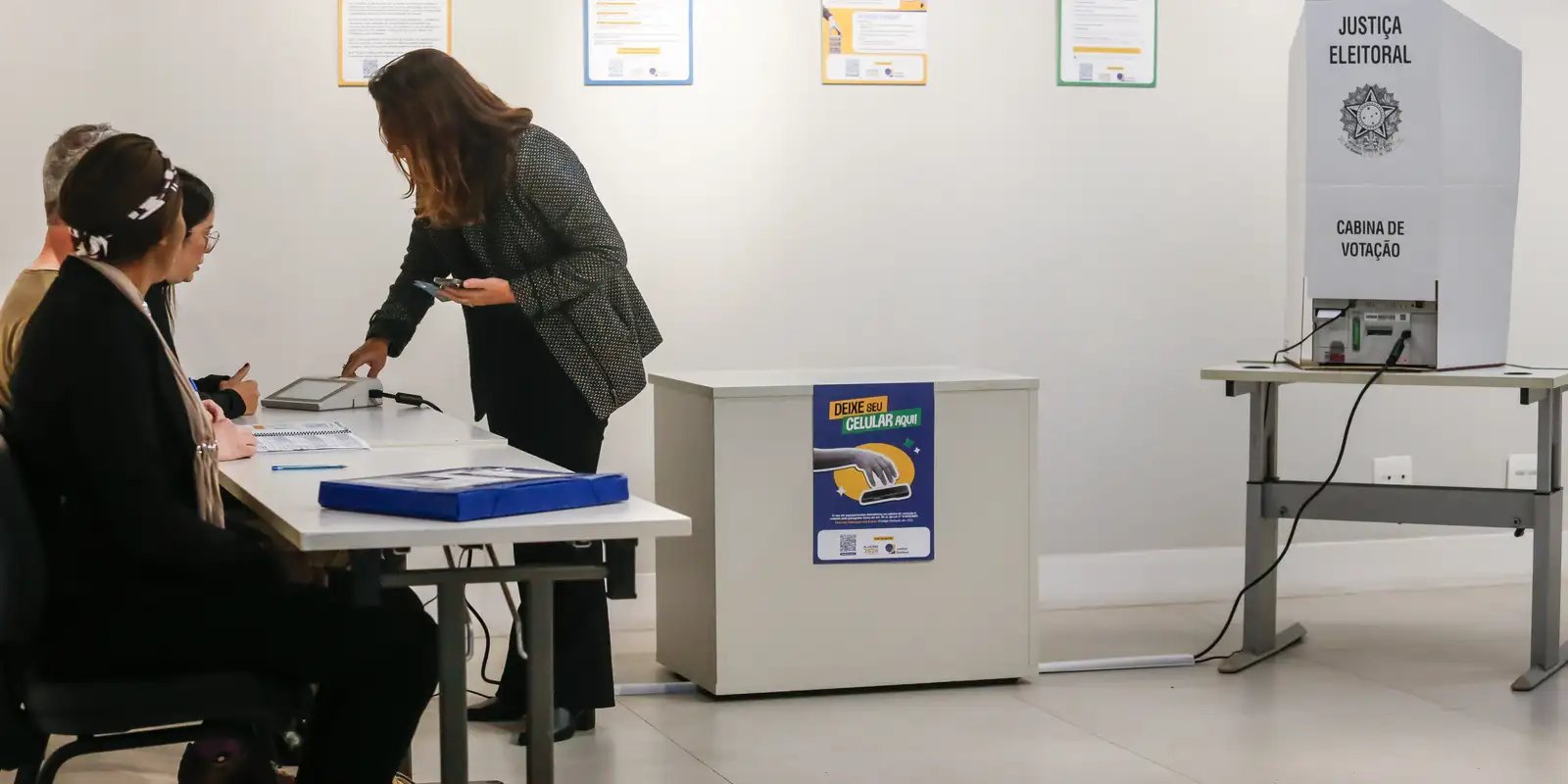 Eleições 2026: saiba quais documentos levar para votar neste domingo
