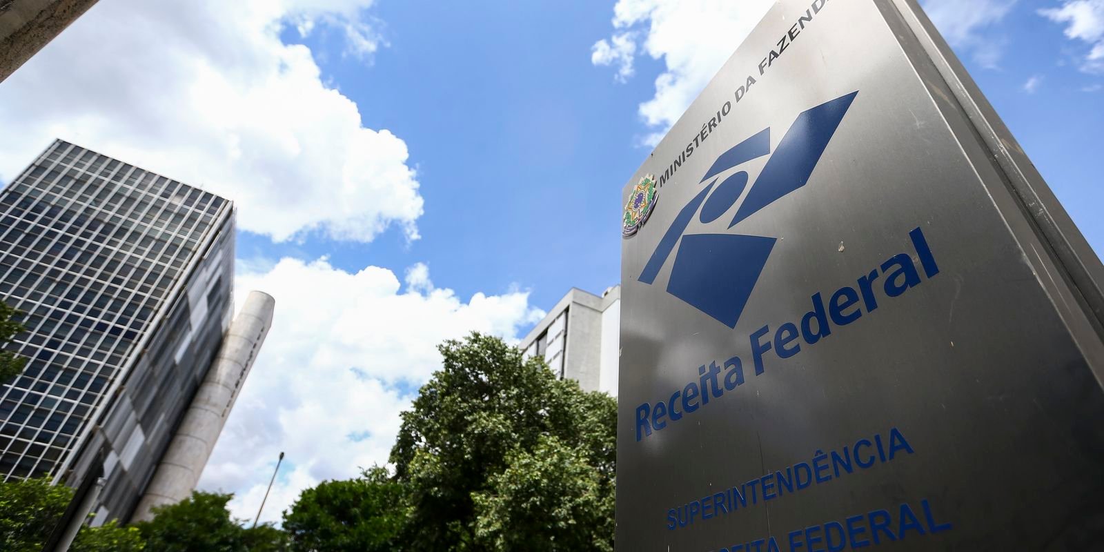Arrecadação tem alta real de 5,62% em setembro e chega a R$ 239,4 bi